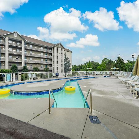 Star Gazing Whispering Pines 644 Apartment Пиджен Фордж Екстериор снимка